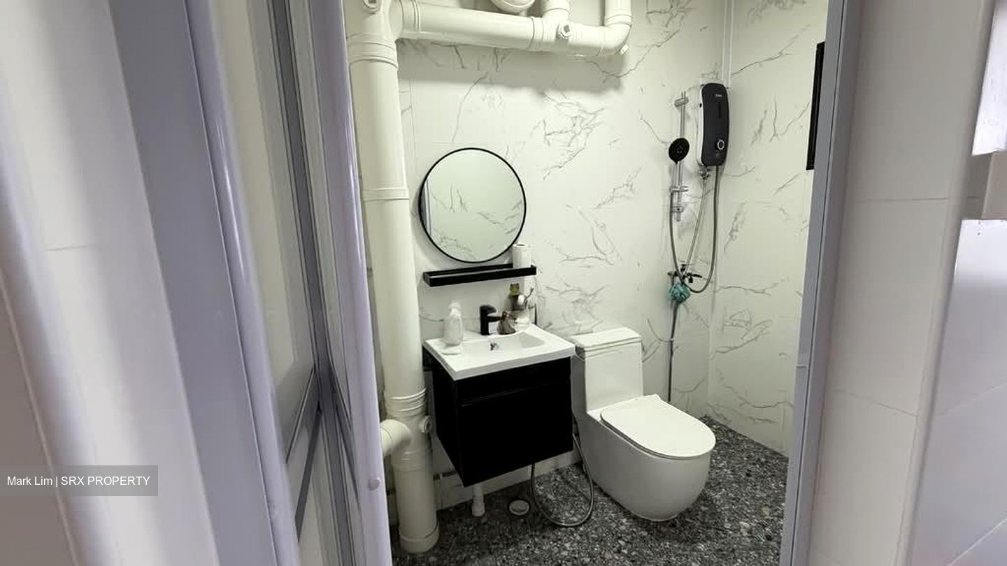 Blk 939 Hougang Street 92 (Hougang), HDB 5 Rooms #536931881